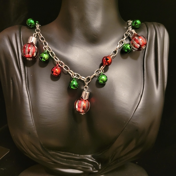 2/$20 X-Mas Jingle Ornament Necklace - Picture 2 of 4